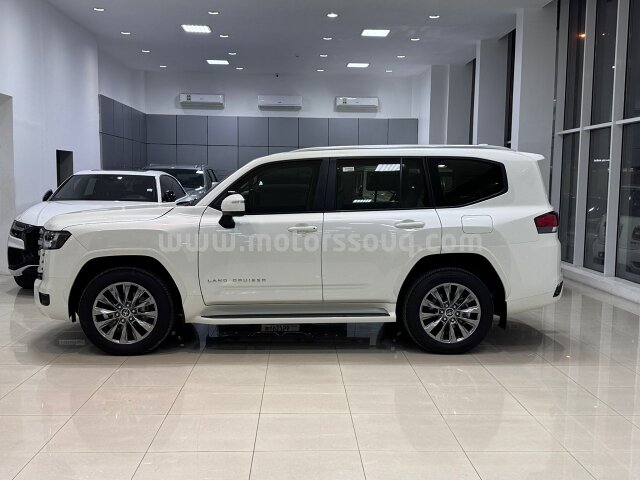 2025 Toyota Land Cruiser