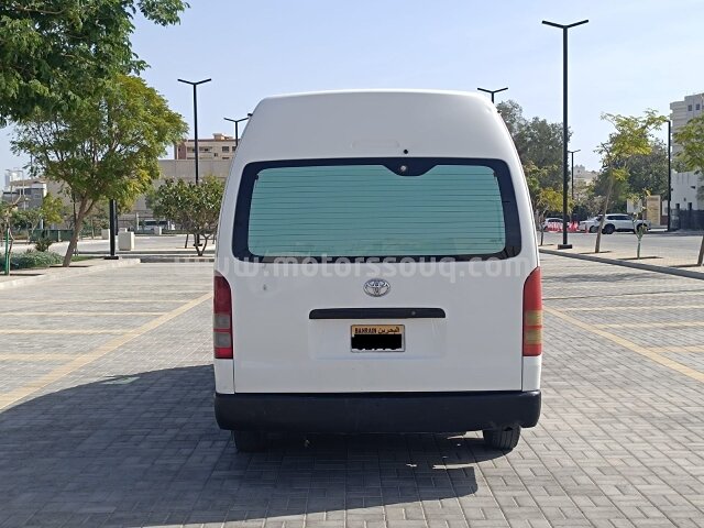 2010 تويوتا هايس
