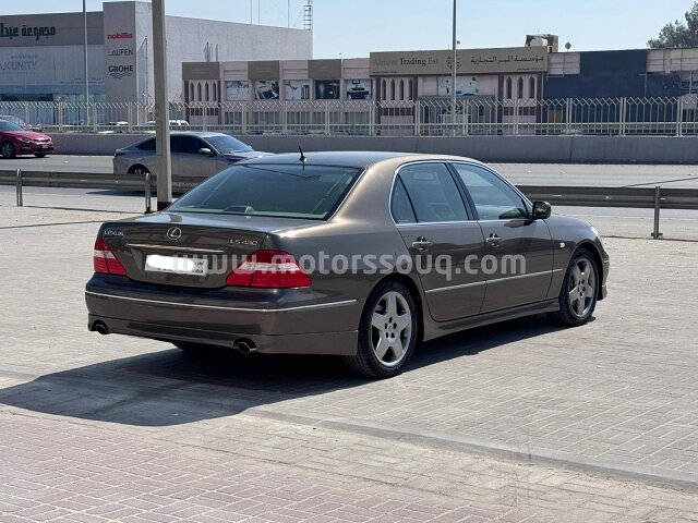 2006 لكزس إل إس