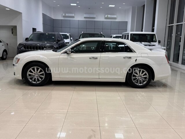 2012 كرايسلر 300
