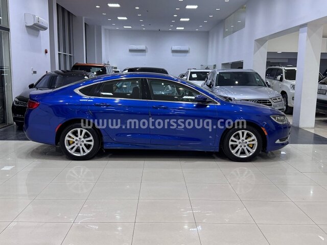 2017 كرايسلر 300
