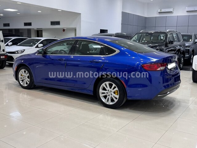 2017 كرايسلر 300