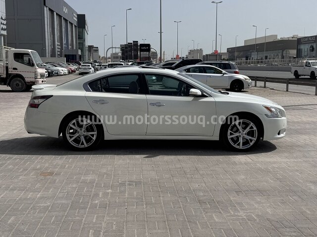 2014 Nissan Maxima