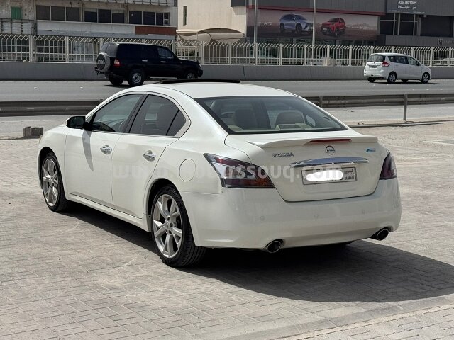 2014 Nissan Maxima