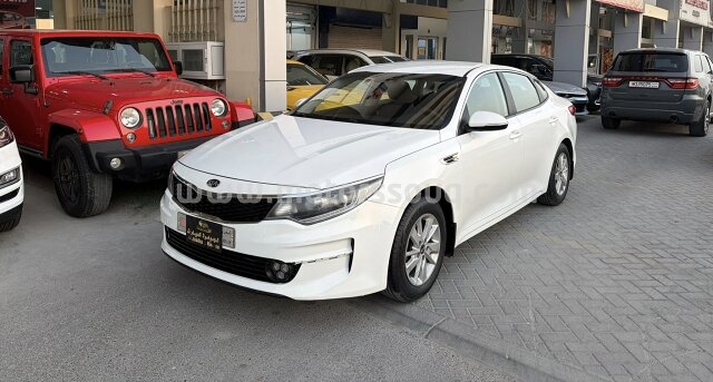 2017 KIA Optima