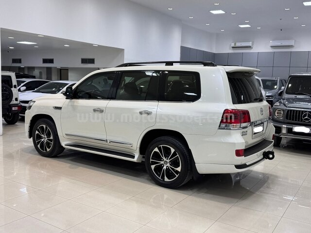 2021 Toyota Land Cruiser