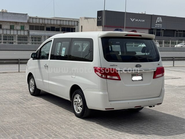 2024 JAC J7