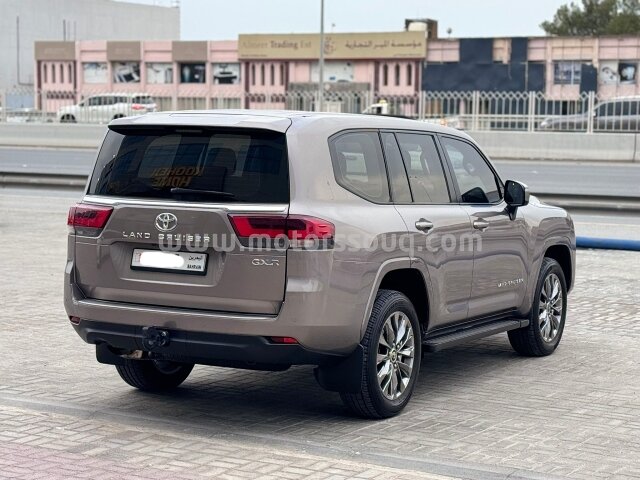 2024 Toyota Land Cruiser