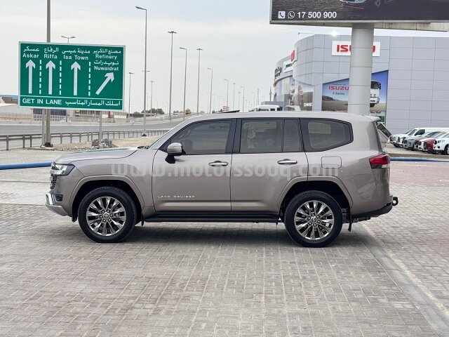 2024 Toyota Land Cruiser