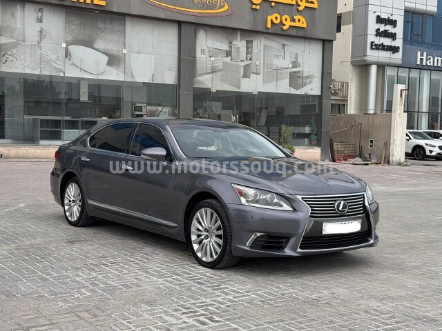 2015 Lexus LS