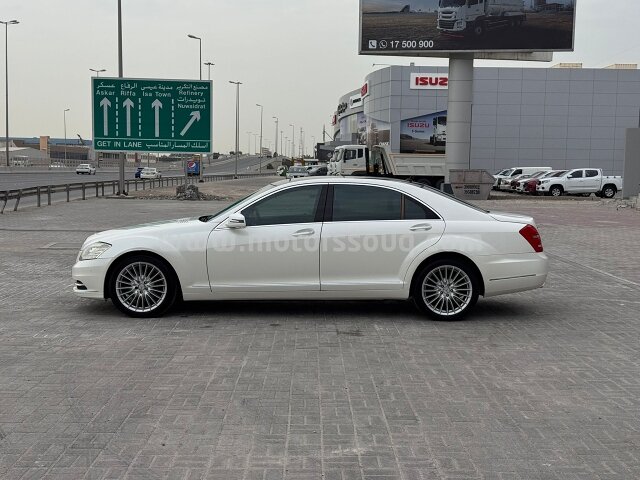 2010 Mercedes-Benz S
