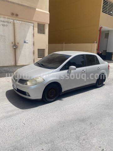 2006 نيسان تيدا