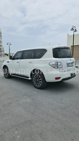 2013 Nissan Patrol