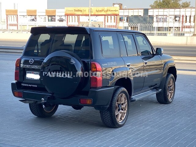 2006 نيسان باترول