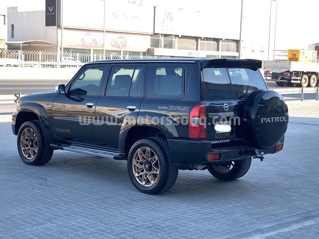 2006 نيسان باترول