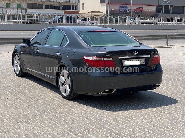 2007 Lexus LS