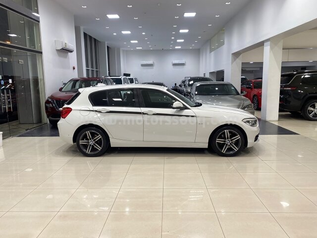2016 BMW 120