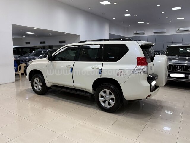 2011 Toyota Prado