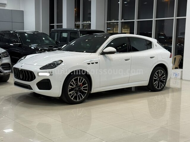 2023 Maserati Grancabrio