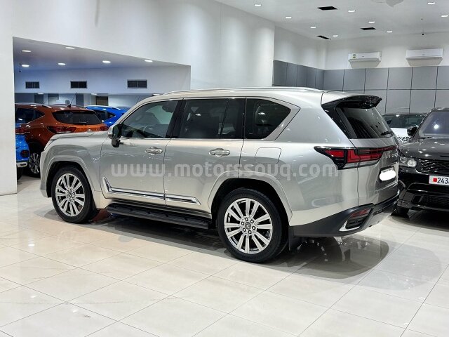 2023 Lexus LX