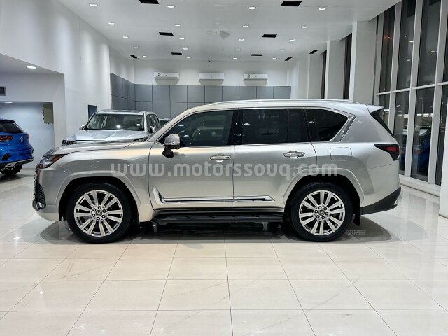 2023 Lexus LX