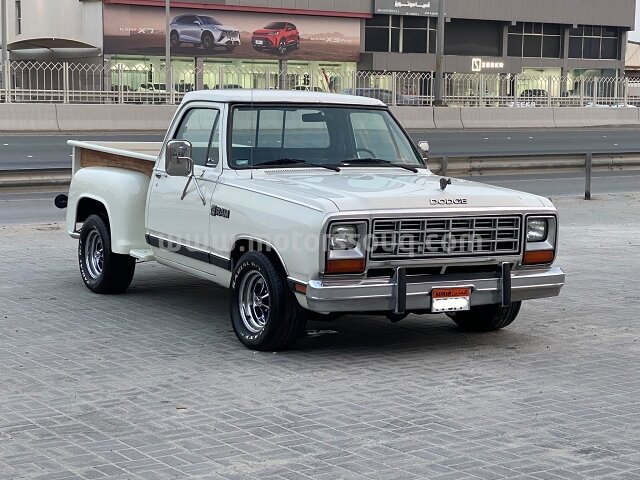 1985 دودج رام 1500
