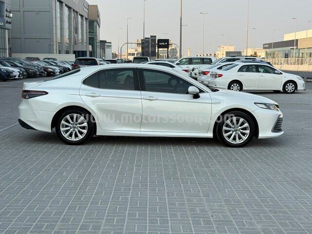 2022 تويوتا كامري