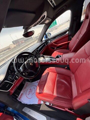 2015 بورش باناميرا