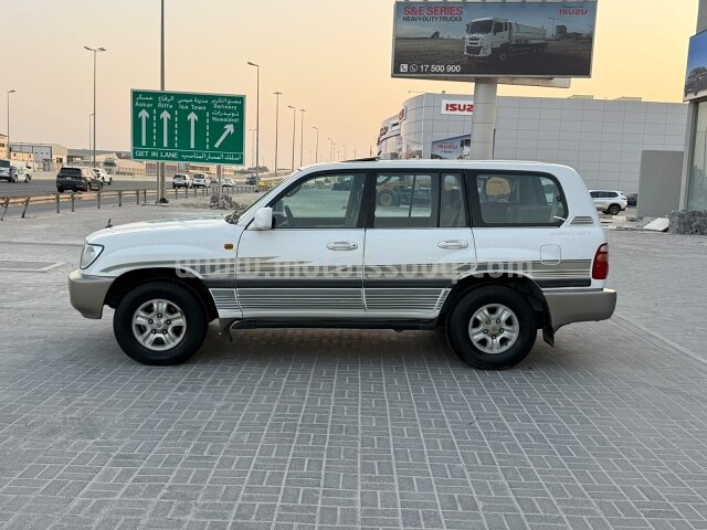 2001 تويوتا لاند كروزر