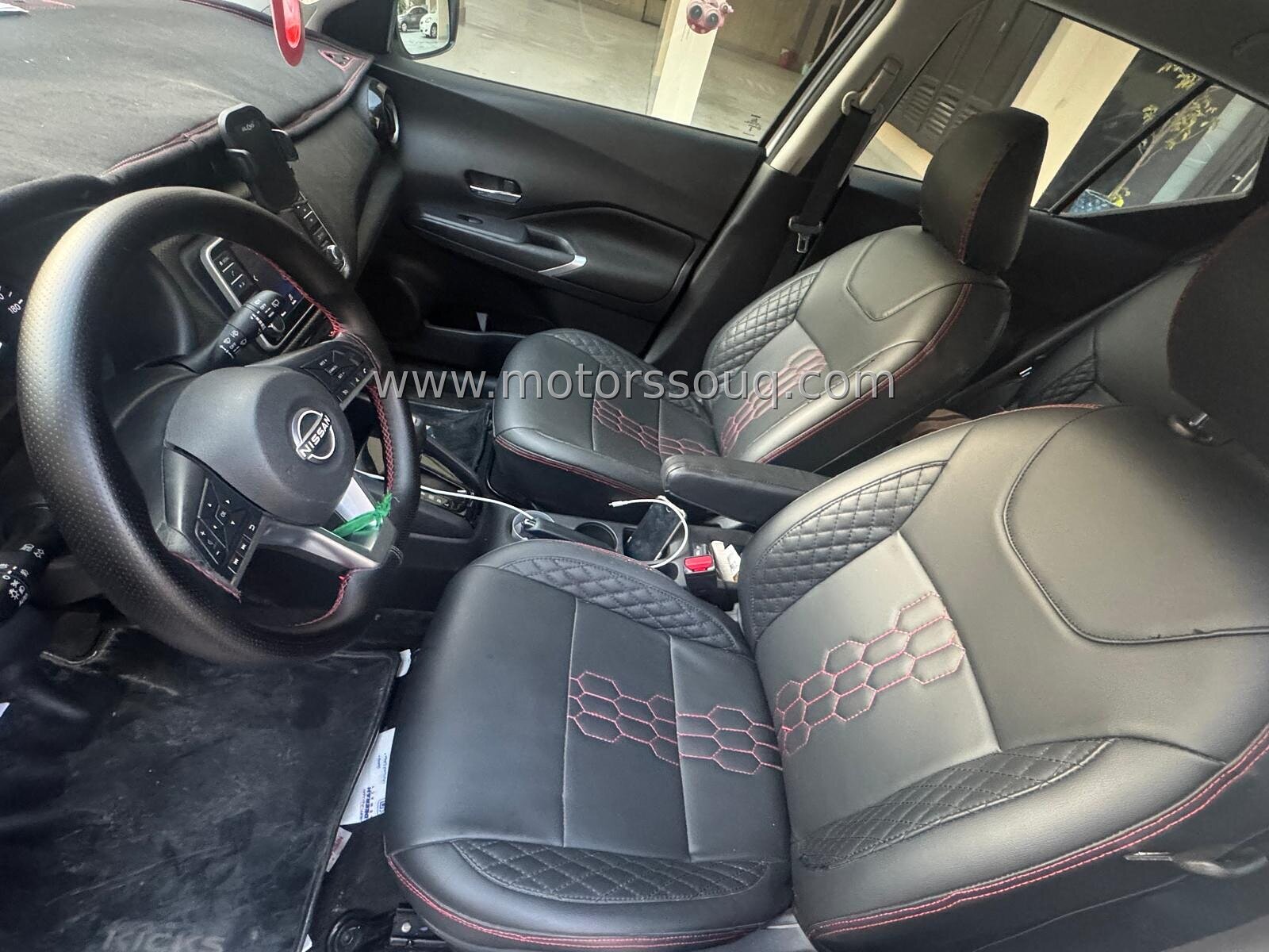 2024 Nissan Kicks