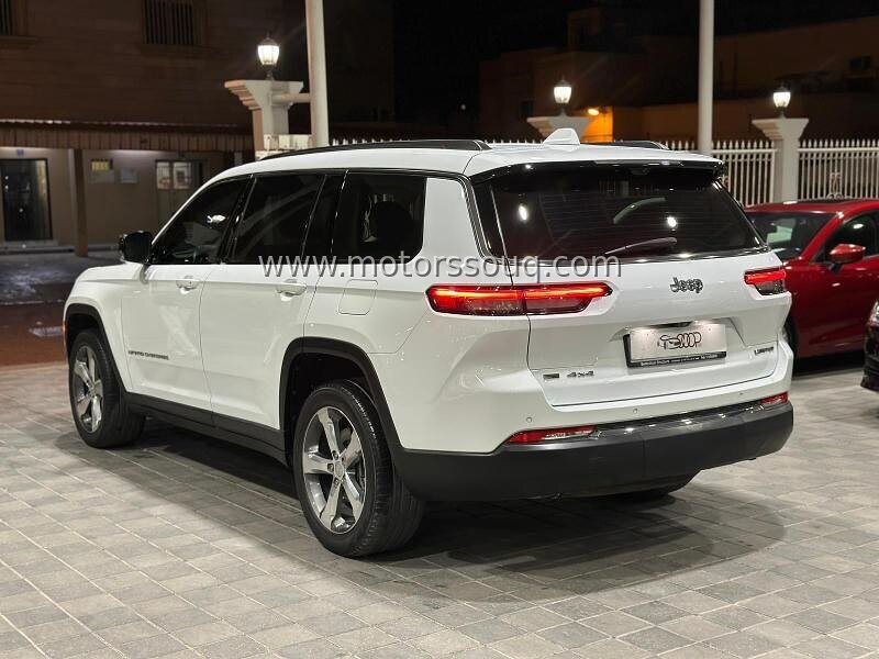 2022 Jeep Grand Cherokee