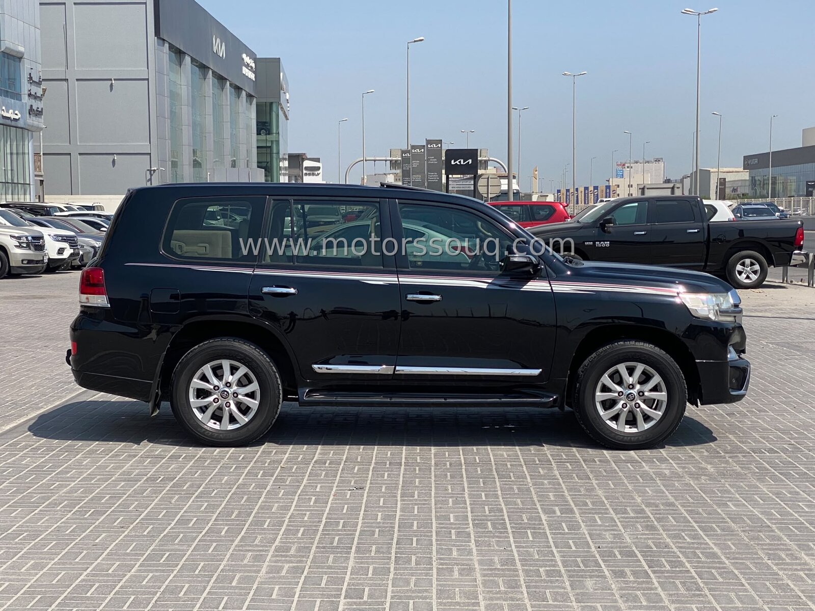 2018 Toyota Land Cruiser