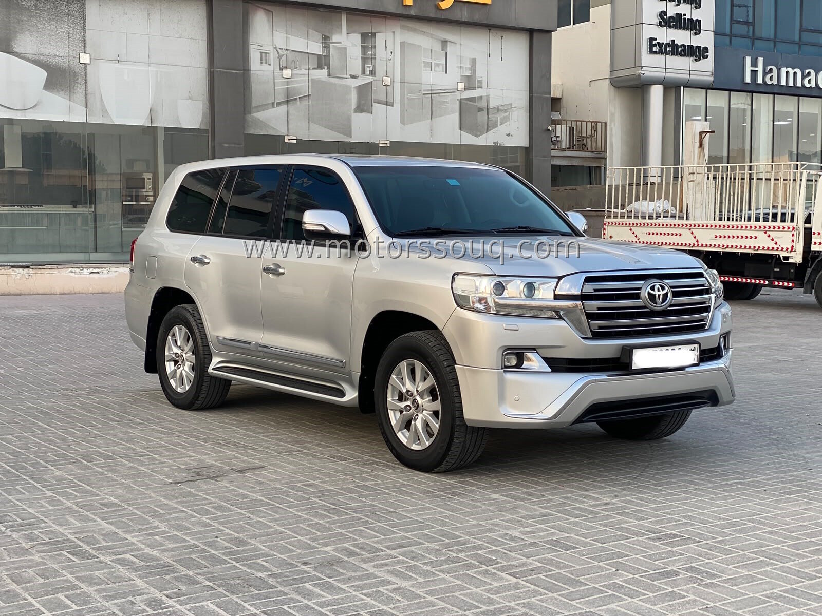 2016 Toyota Land Cruiser