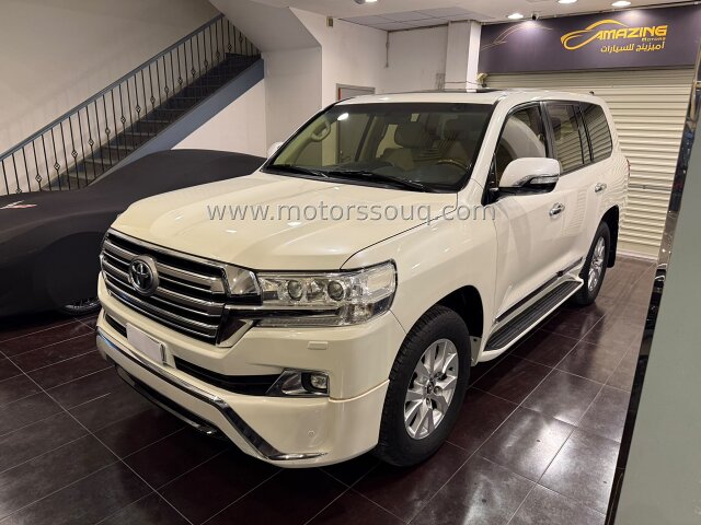 2016 Toyota Land Cruiser