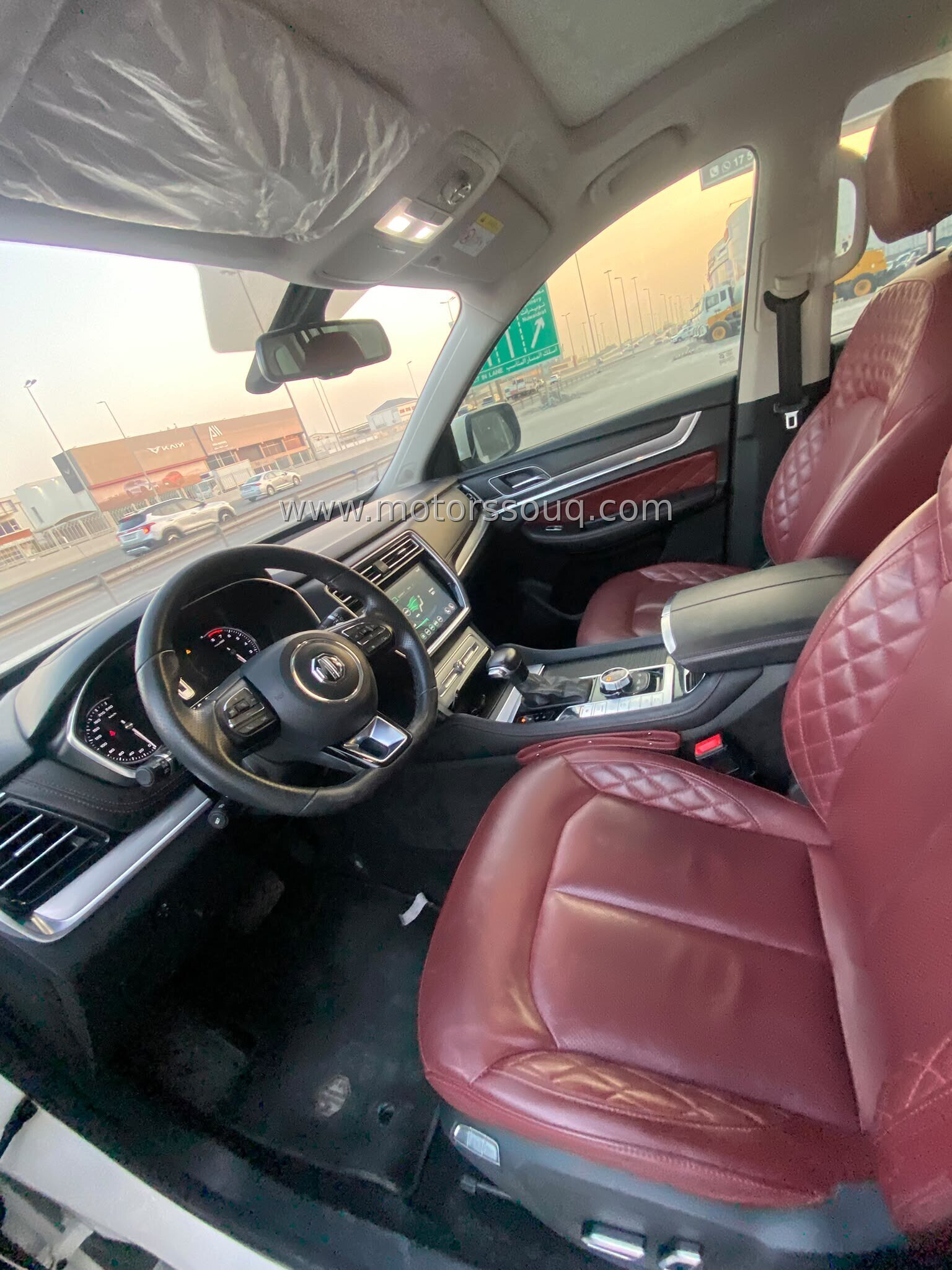 2021 MG RX8