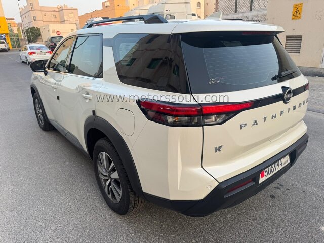 2022 Nissan Pathfinder