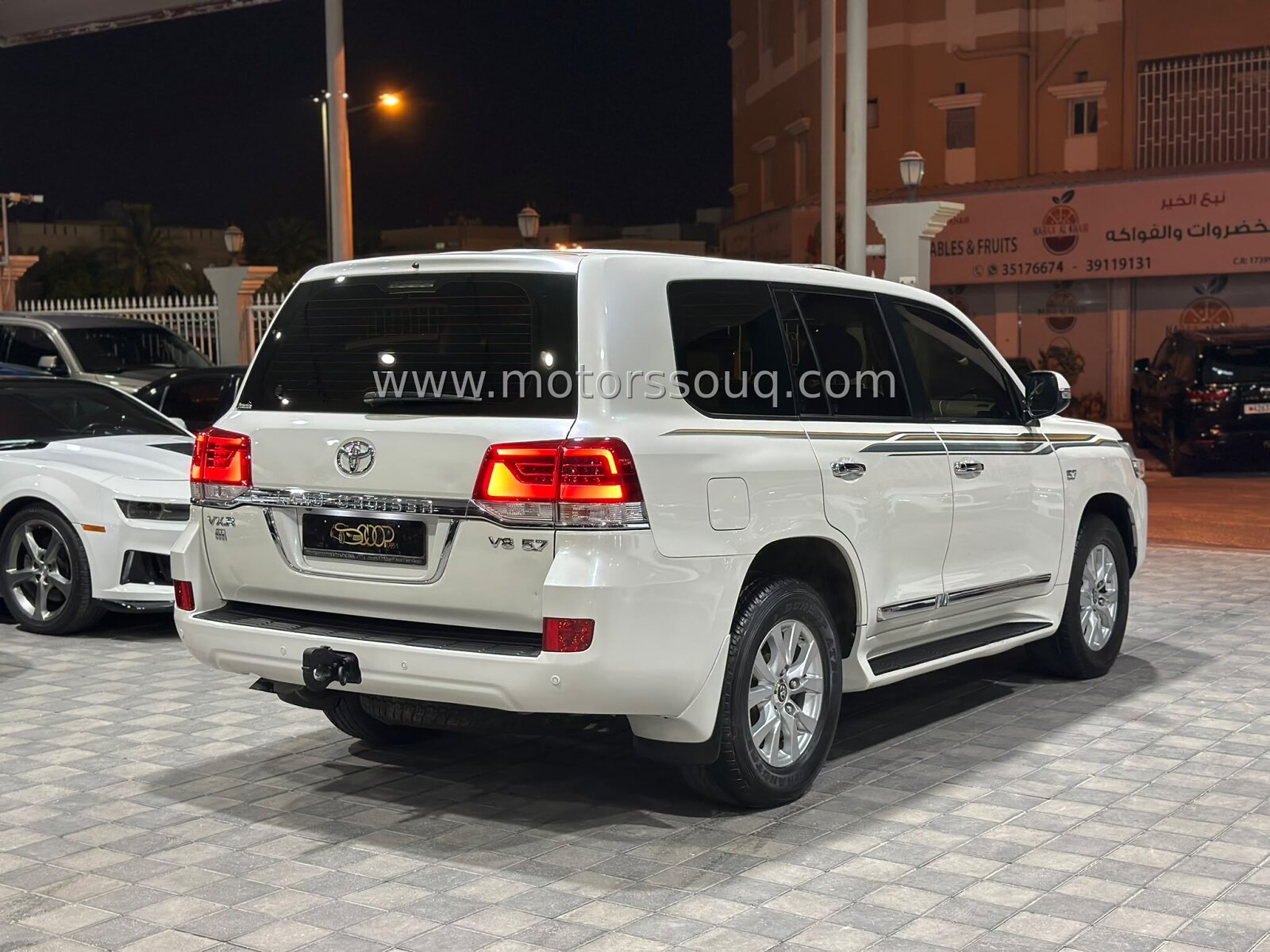 2018 Toyota Land Cruiser