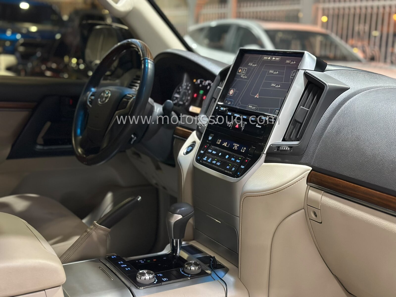 2018 Toyota Land Cruiser