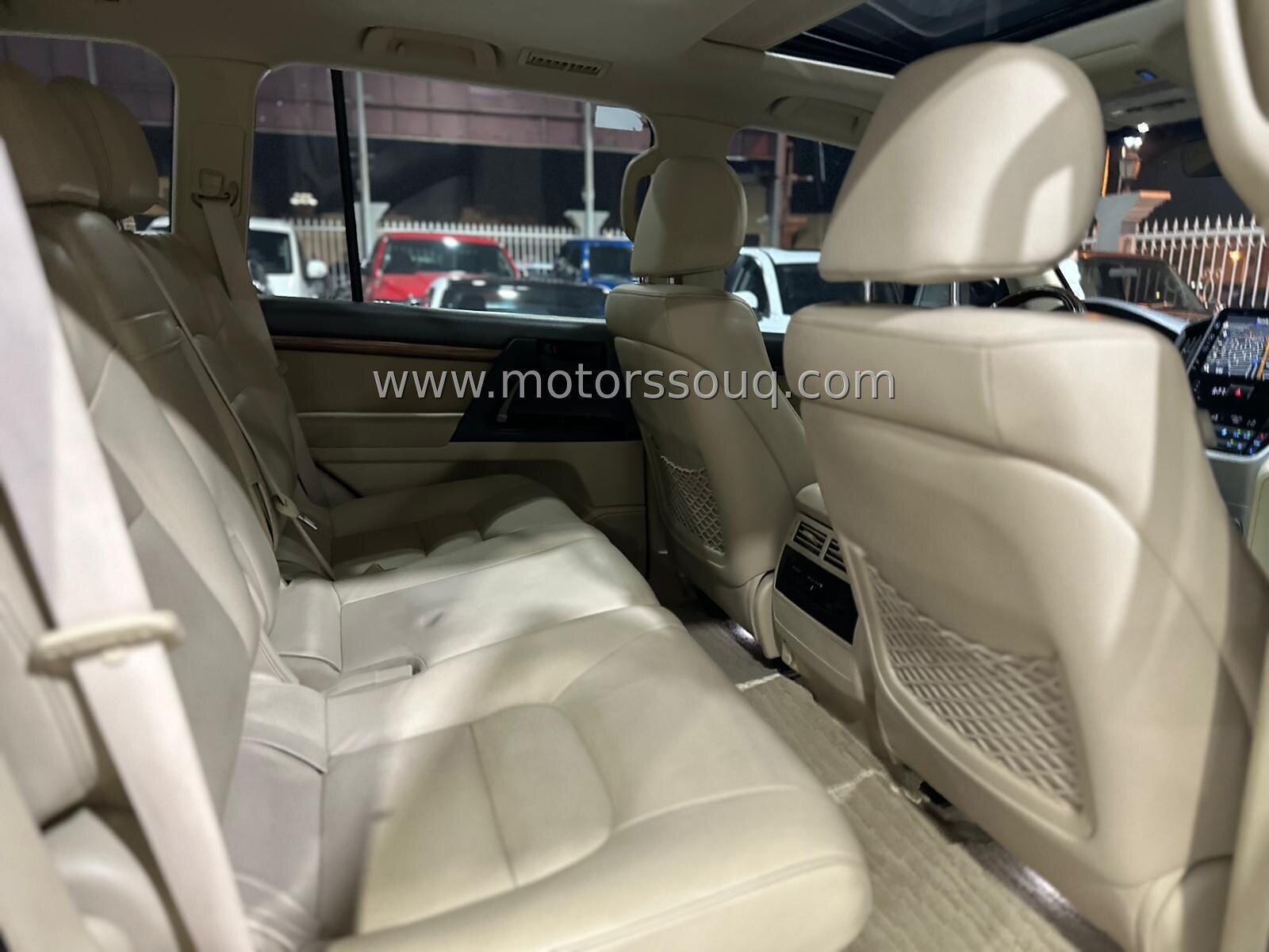 2017 Toyota Land Cruiser