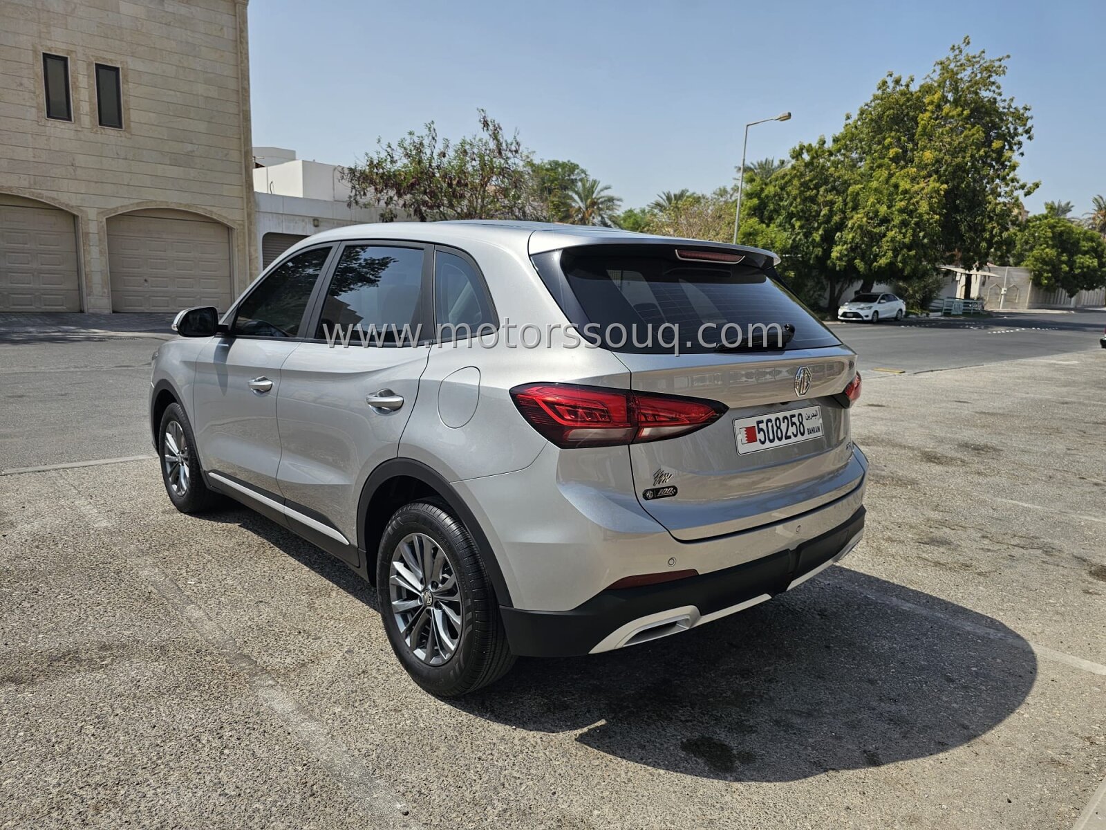 2025 MG ZS