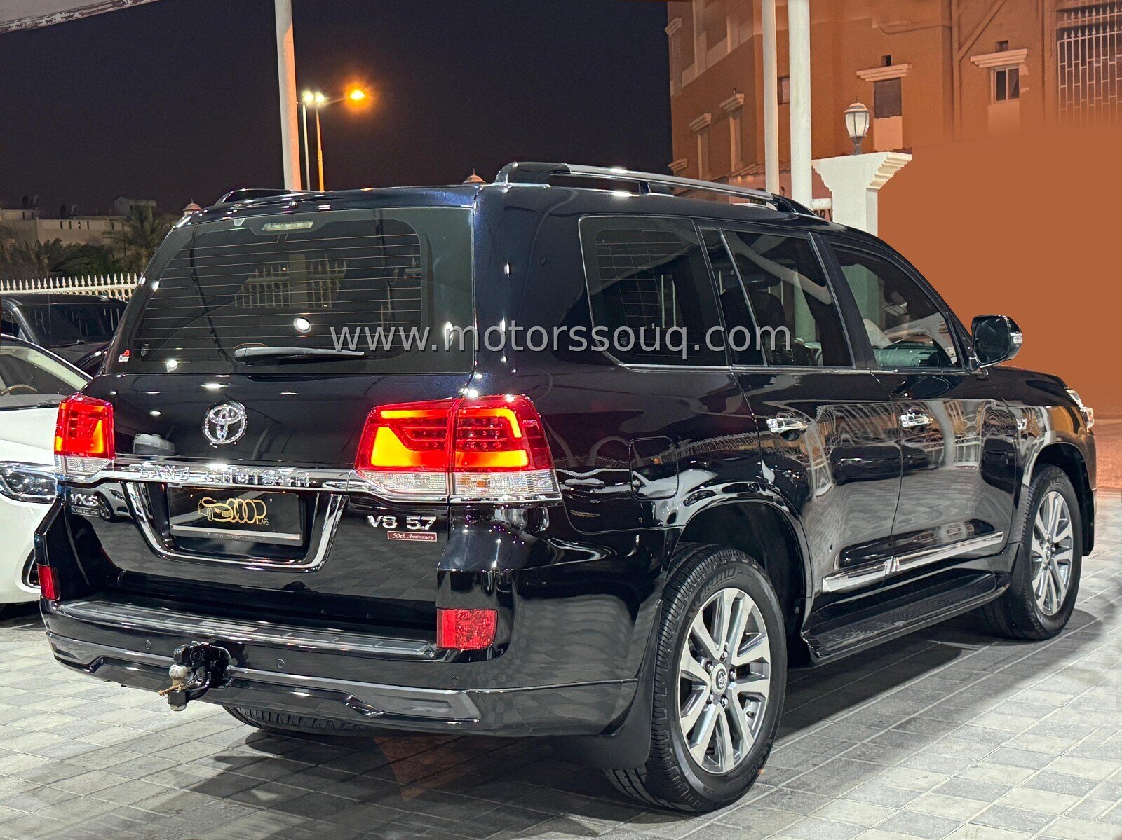 2017 Toyota Land Cruiser
