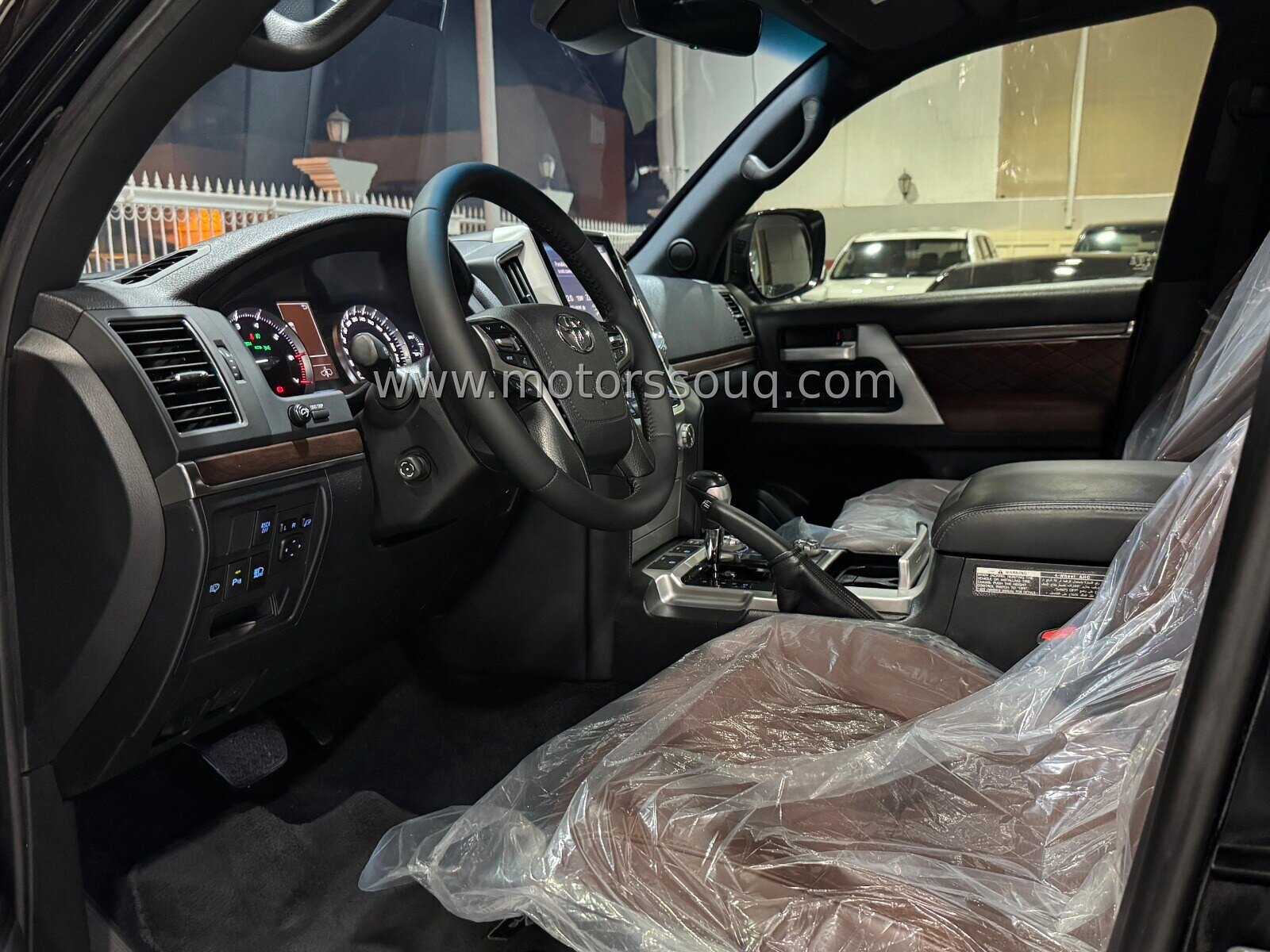 2017 Toyota Land Cruiser