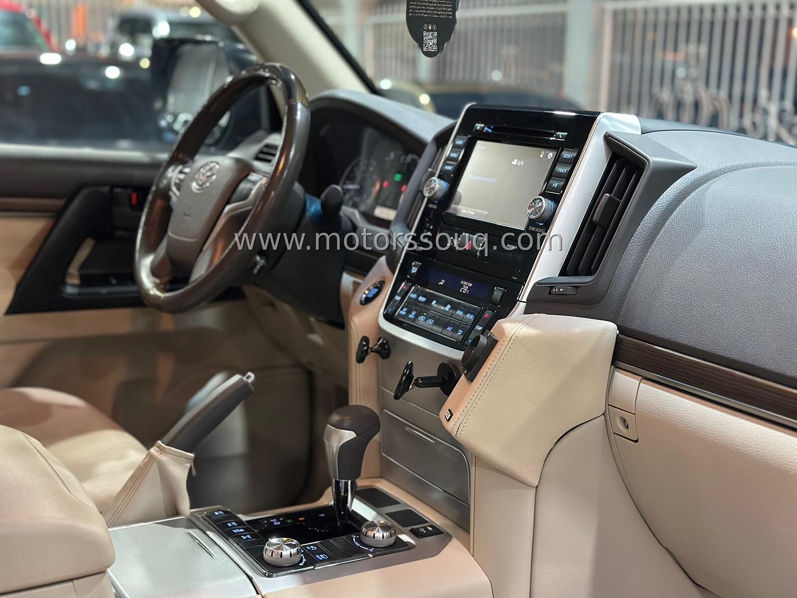 2021 Toyota Land Cruiser
