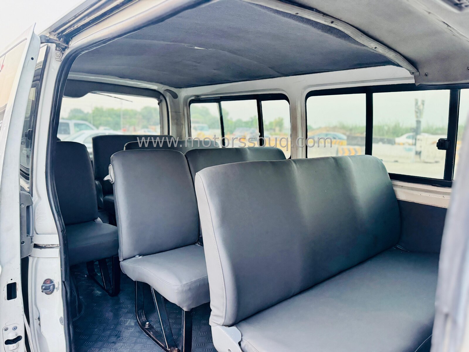 2010 Toyota Hiace