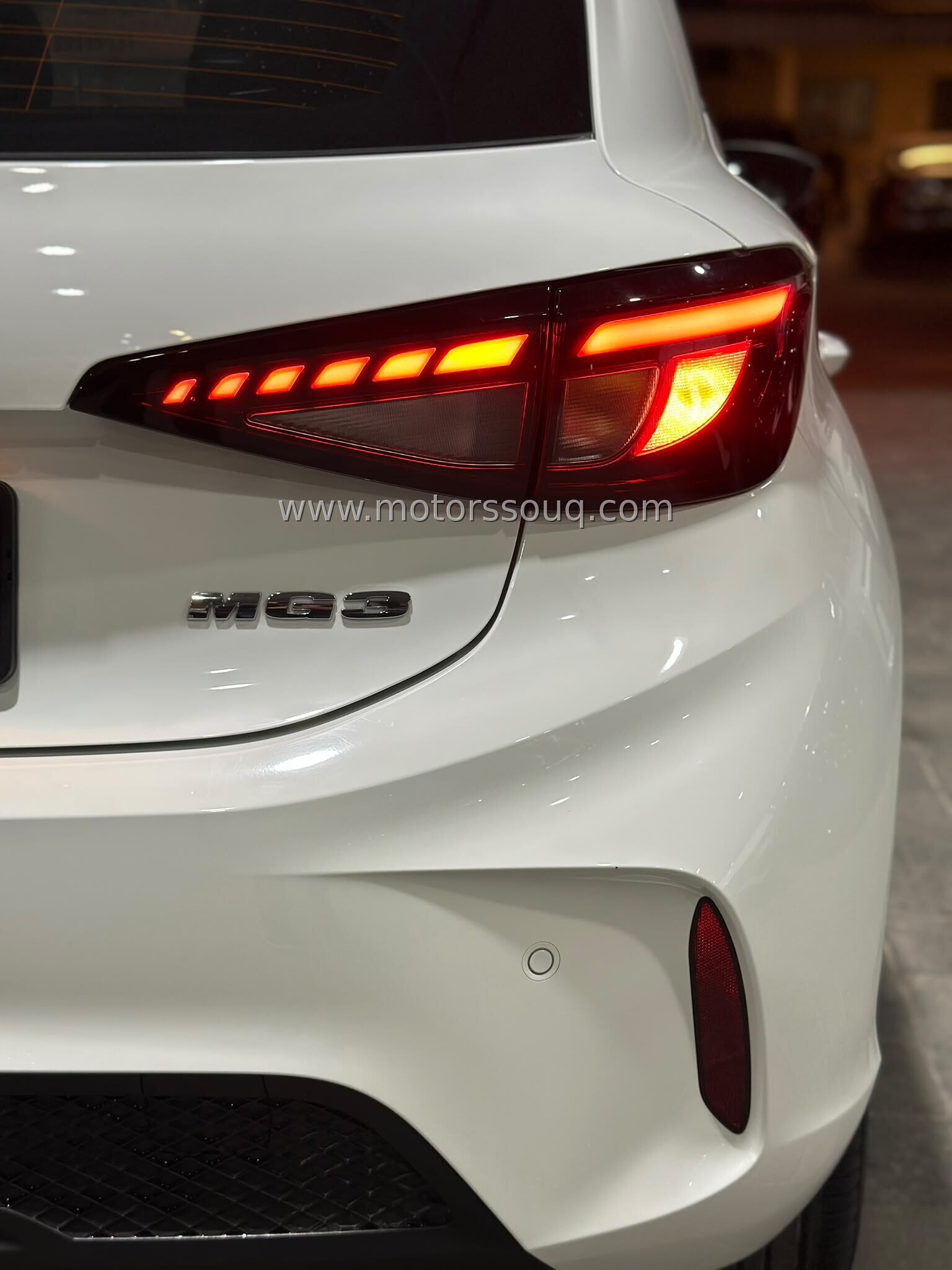 2025 MG 3