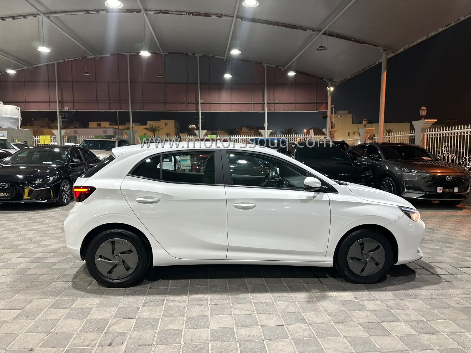 2025 MG 3
