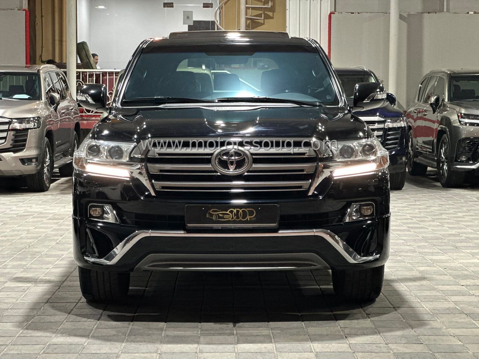 2018 Toyota Land Cruiser