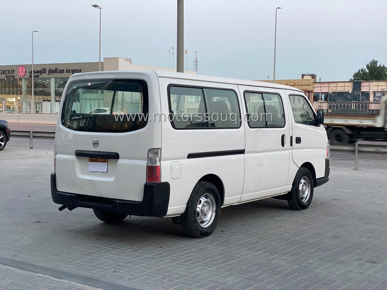 2009 Nissan Urvan