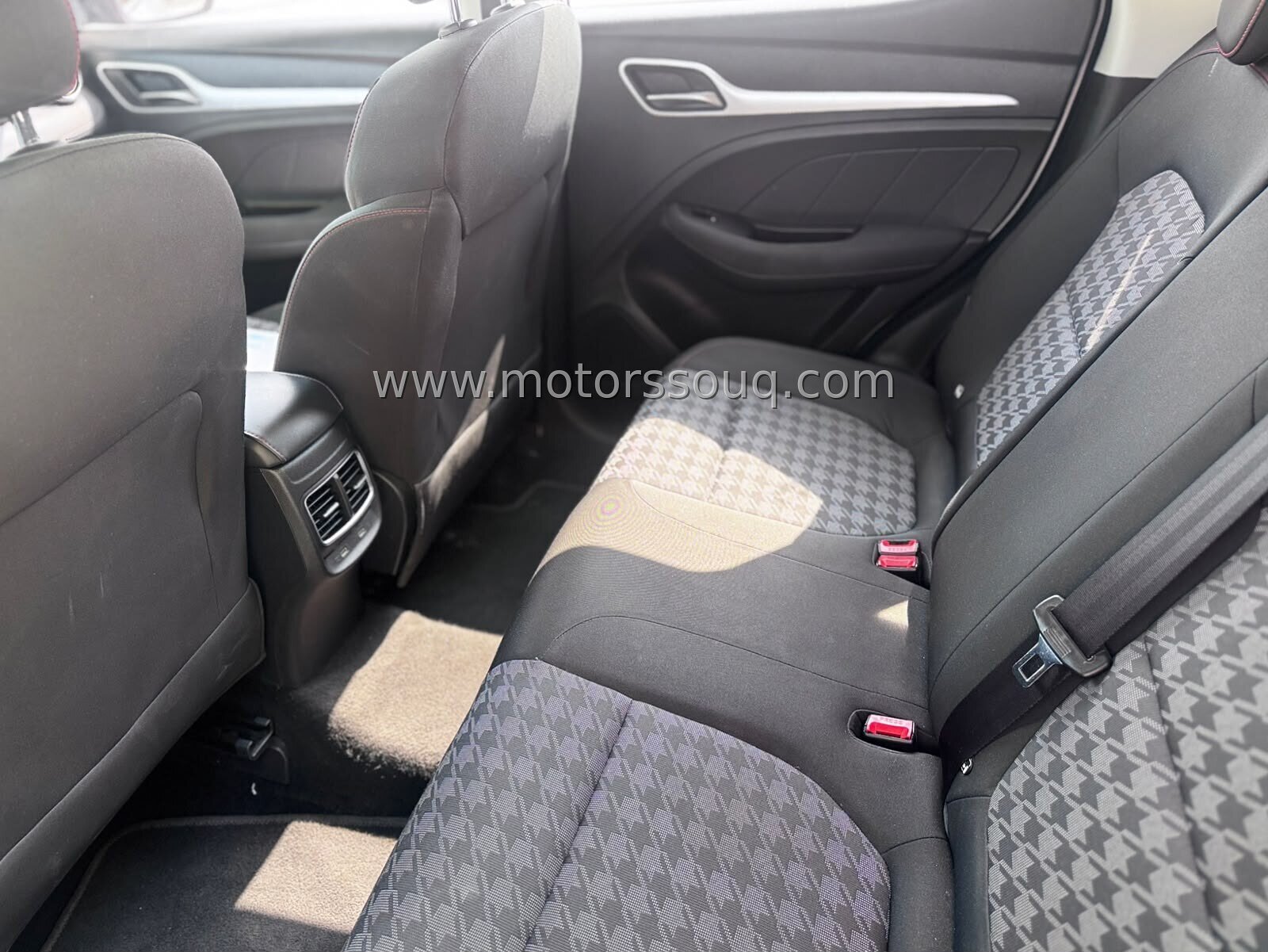 2022 MG ZS