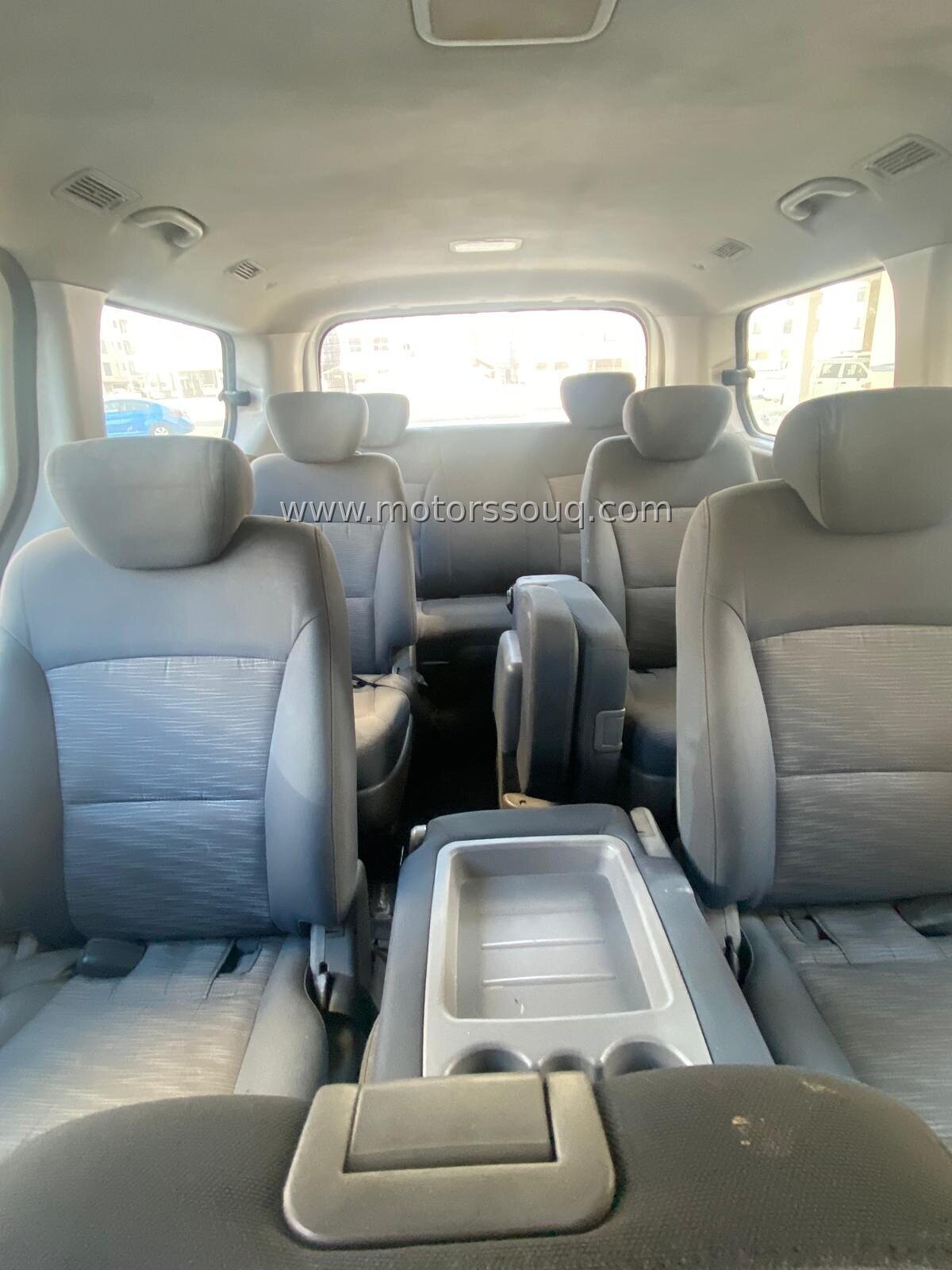 2013 Hyundai H-1